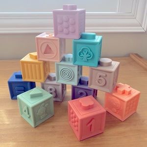 Silicone baby block set